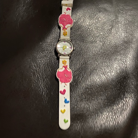 Disney Cinderella watch by Geneva - Picture 3 of 7